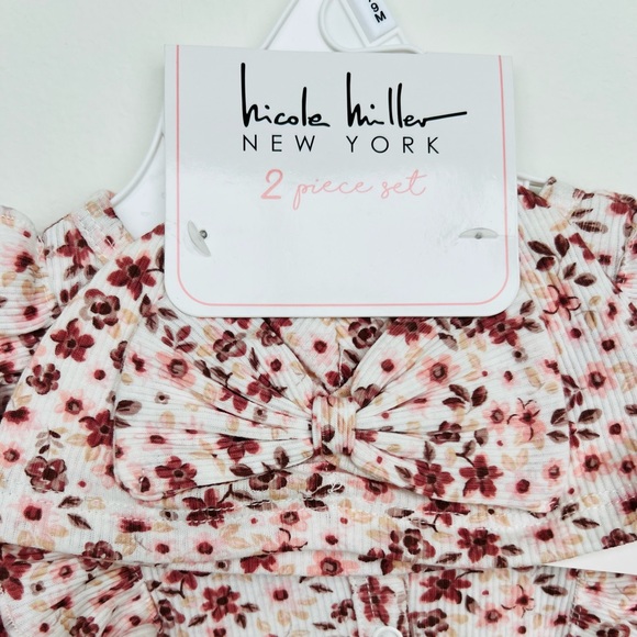 NEW Nicole Miller 2 Piece Ivory Floral Footie Set with Har Size 6/9 Months NWT - Picture 7 of 8
